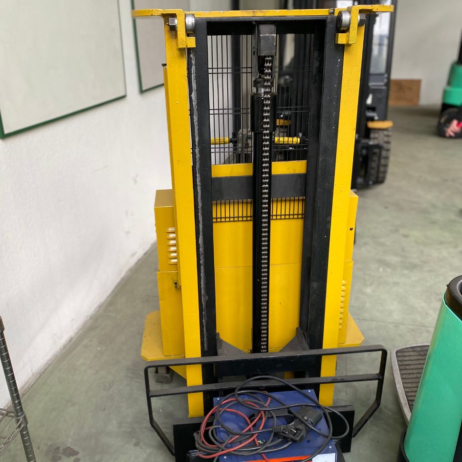 Usato - Stoccatore Elettrico FAC S012 1,2 t