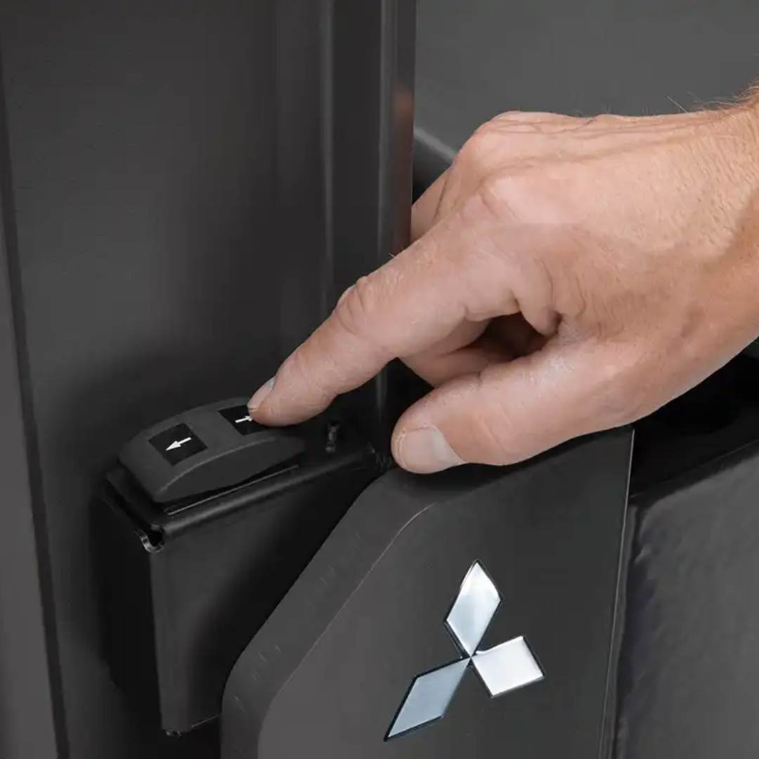 COMMISSIONATORE VELIA mitsubishi comandi