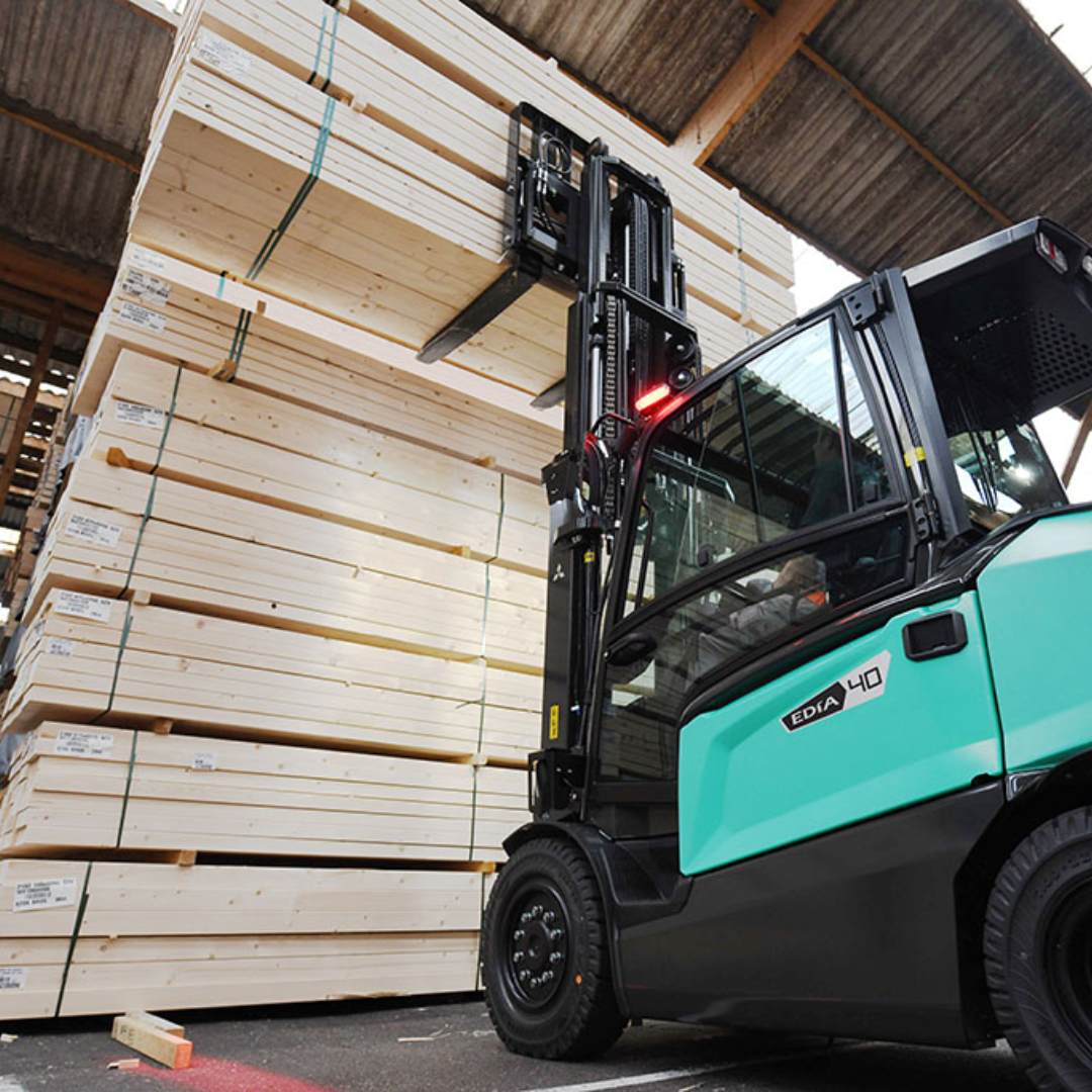 Carrello elettrico Edia XL 4 ruote in movimento