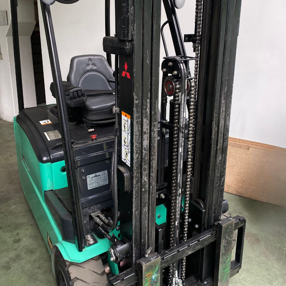 Usato - Mitsubishi FB20PNT – Carrello elevatore elettrico 20 q.li